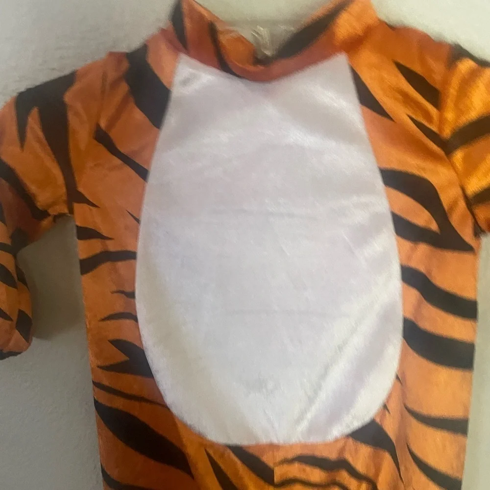 IN CHARACTER Teeny “TIGER” Halloween jumpsuit costume size infant medium